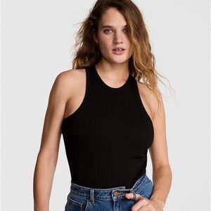 PINK Victoria’s Secret Cropped Tank Top